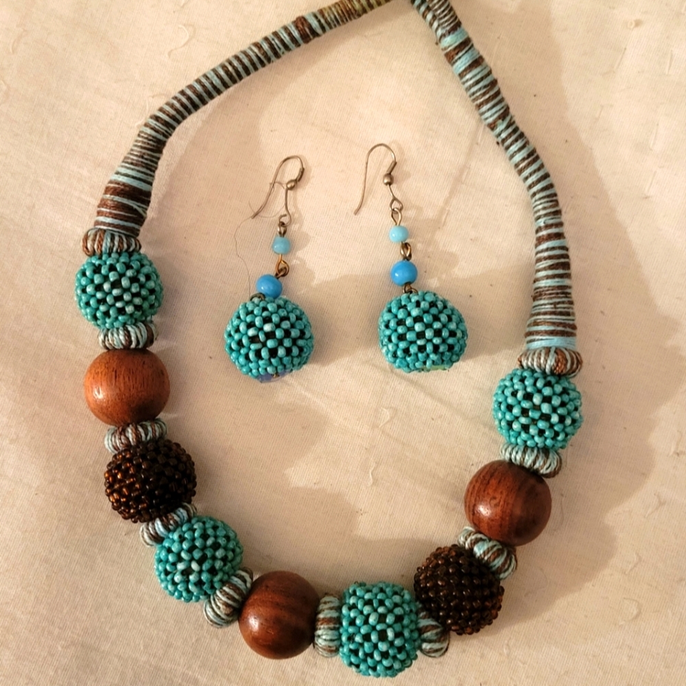 Necklace Set
